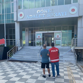 Balıkesir’de 47 Yıl 10 Ay Hapis Cezası Bulunan Şahıs Yakalandı