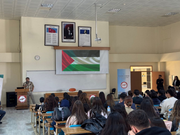 Baün'de Akademik Yıl, Filistin Konulu Açılış Dersiyle Başladı