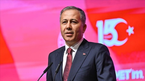 Bakan Yerlikaya: “Change Araç” Şebekelerine Yönelik Operasyonlarda 495 Şüpheli Yakalandı
