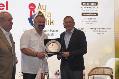 Ayvalık’ta Zeytinin İki Yakasını Buluşturan Panel Büyük İlgi Gördü