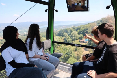 Kartepeli Gençlerin Kamp Macerası Sertifikayla Taçlandı