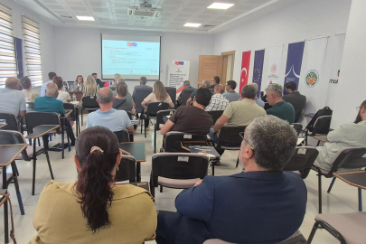 Malatya'da Kuru Kayısı Sektörünün Geleceği İçin Semineri Düzenlendi