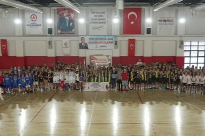 Ege’nin genç sporcuları Denizli’de buluştu