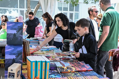 İZKİTAP - 8. İzmir Kitap Fuarı Açılıyor