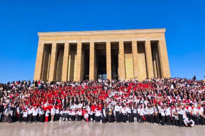 Türkiye LÖSEV İçin Tek Yürek Oldu, 100 Bin Kişi Ata’nın Huzuruna Koştu 