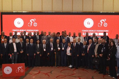 Türkiye Bisiklet Federasyonu Yönetimi Güven Tazeledi